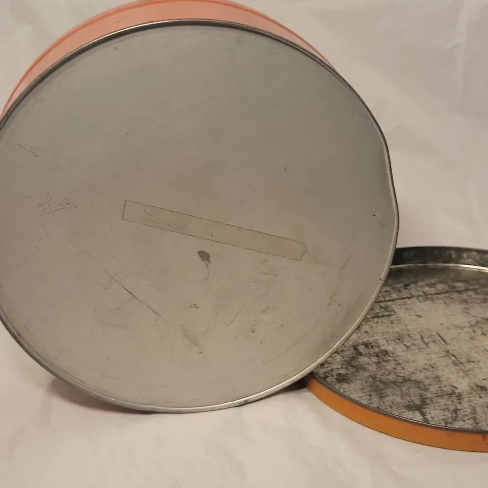 Antique‎ Art Deco Tin Romantic Courting Couple 1920s - 1930s Round Storage 10